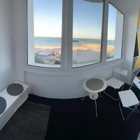 La Malul Marii * Constanţa