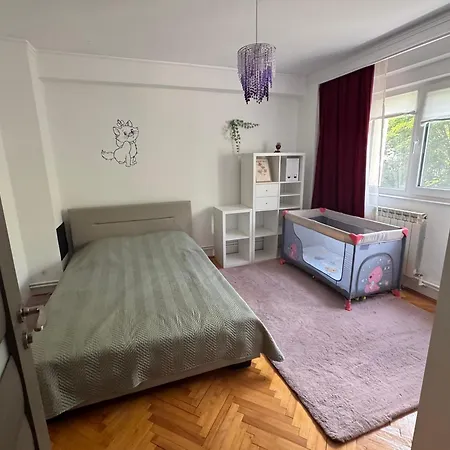 La Malul Marii Apartment